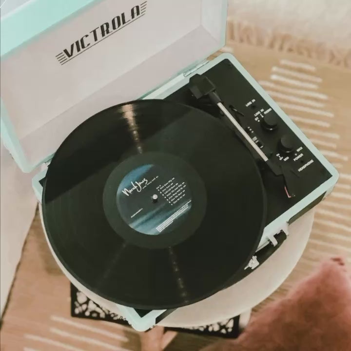 10 INSTANT CAM Cold Lightroom Presets