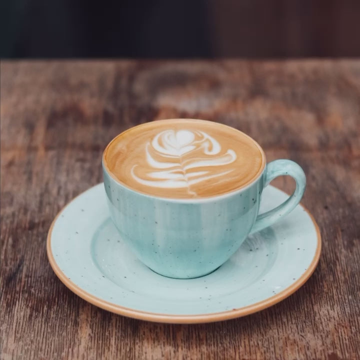 10 SOFT PEACH Lightroom Presets